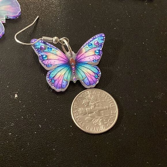 Drop Earrings butterfly  acrylic - Picture 4 of 4